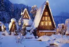 记者:拜仁今夏至少想引进1名新边锋,吉滕斯、尼科、切尔基在列.